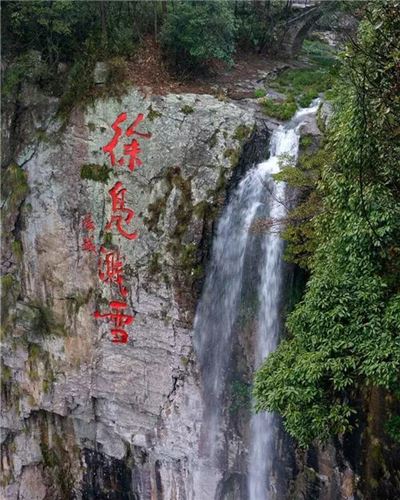 徐凫岩