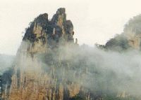 海城神女峰