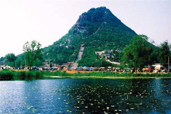 青塔湖