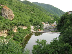 洪水口