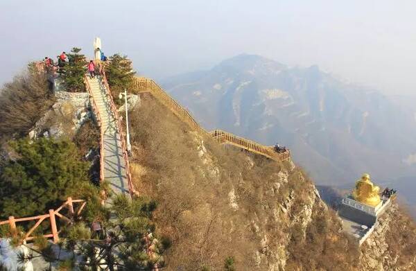 千灵山
