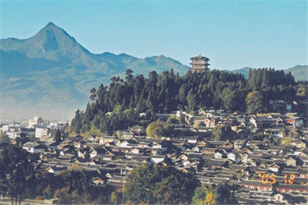 文笔山