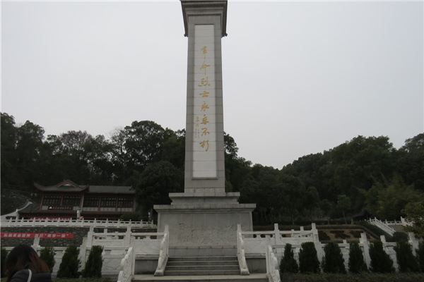 英山烈士陵园