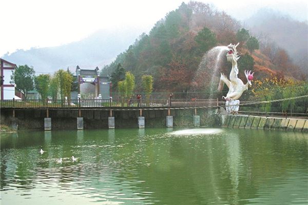 十堰龙泉寺旅游区