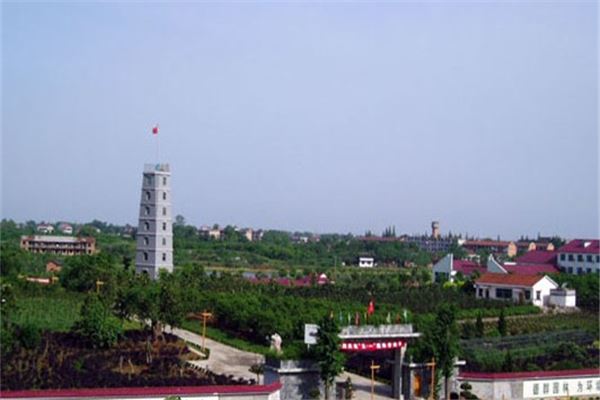 德群庄园