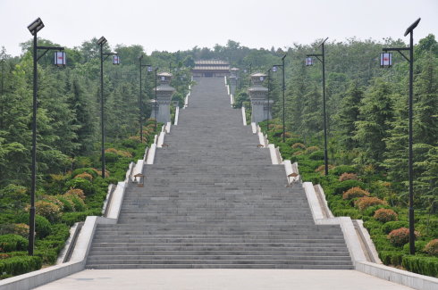 汉梁王墓群