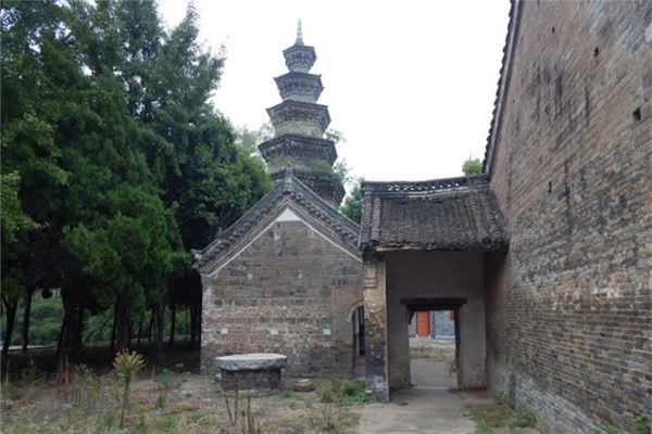 鄂城寺