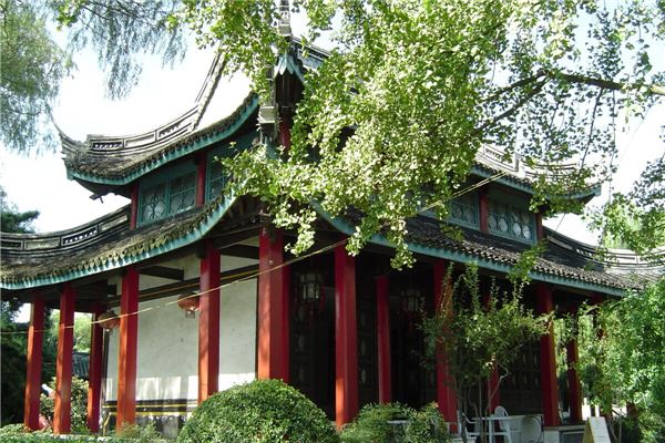 洛南仓圣祠