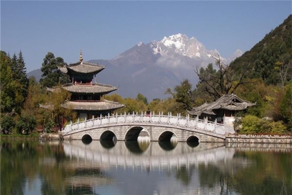 嘉陵江黑龙潭
