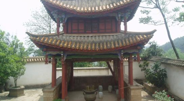 石龙古寺