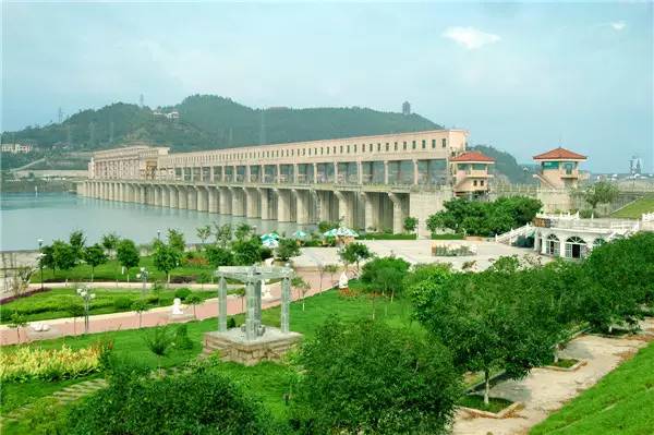 红岩子景区