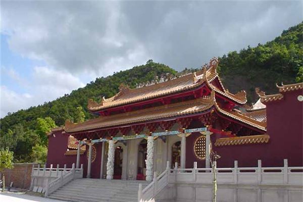 宝龙寺