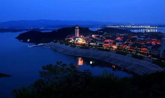 百喜岛