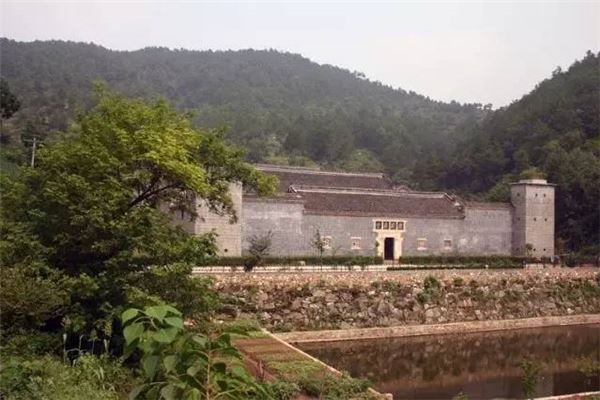 观阵山