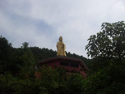 南山生佛寺