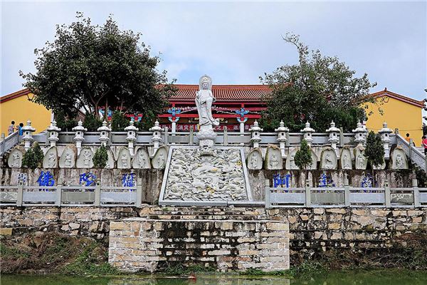 云霄灵鹫寺