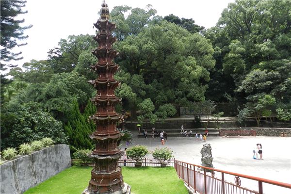 千佛陶塔